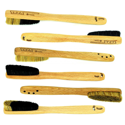 Confession boars hair brush